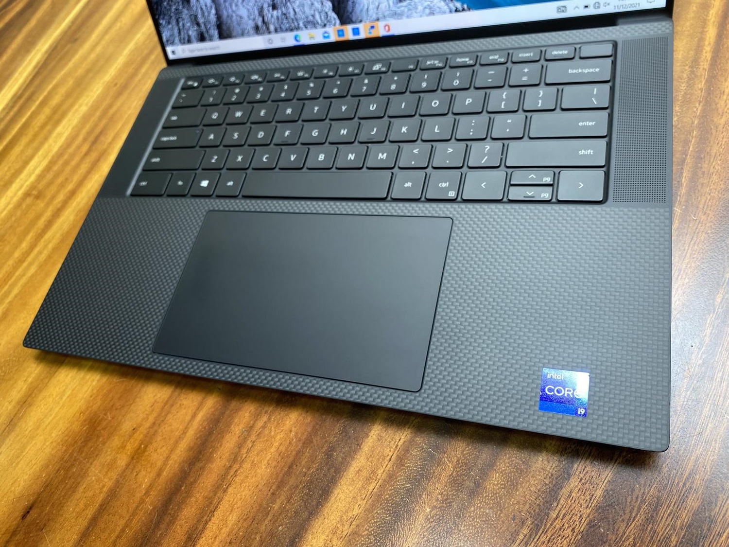 XPS-9510-Core-i9-anh-7.jpg